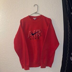 Nike VINTAGE embroidered sweater
